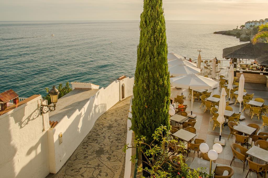 Toboso Apar - Turis Hotel Nerja Exterior foto